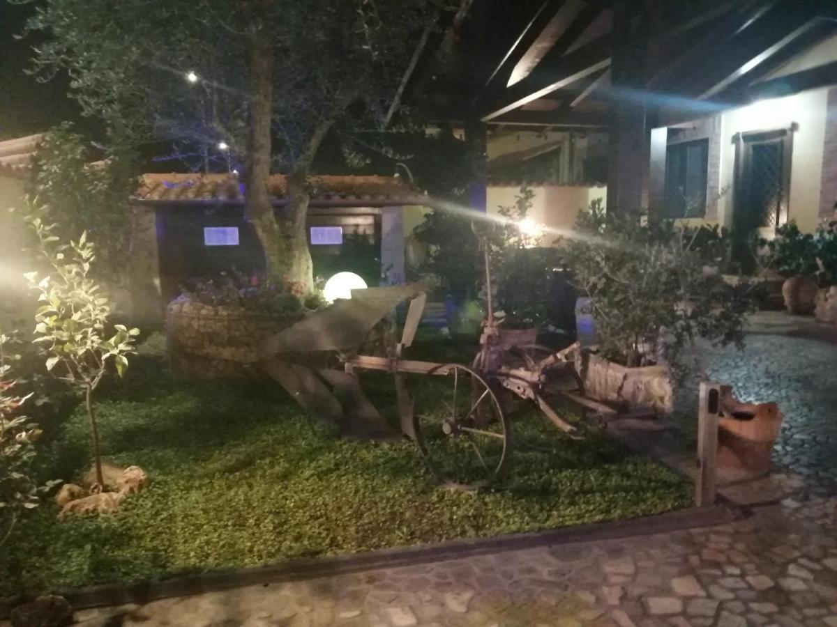 Eneahouse Hotel Fiumicino Exterior photo